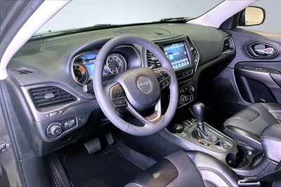 2022 Jeep Cherokee Latitude Lux