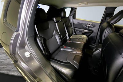 2022 Jeep Cherokee Latitude Lux