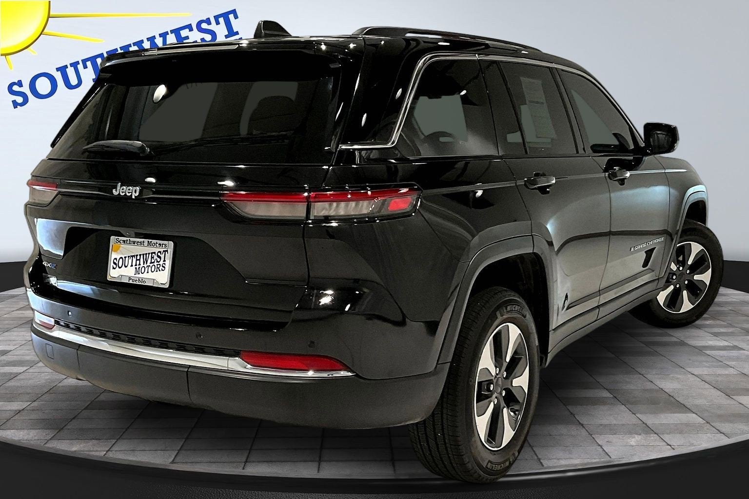 2022 Jeep Grand Cherokee 4xe 4XE