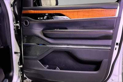 2023 Jeep Grand Wagoneer Series III