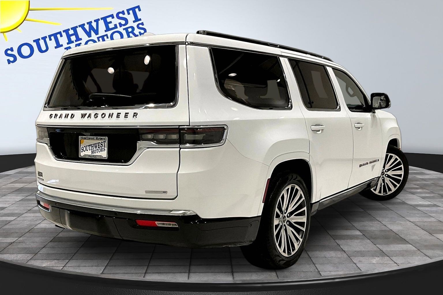 2023 Jeep Grand Wagoneer Series III