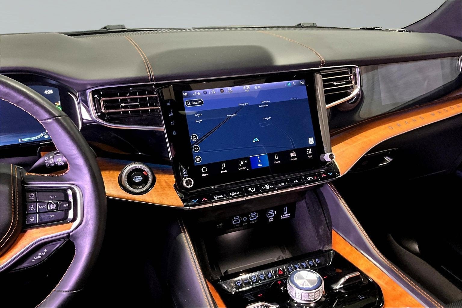 2023 Jeep Grand Wagoneer Series III