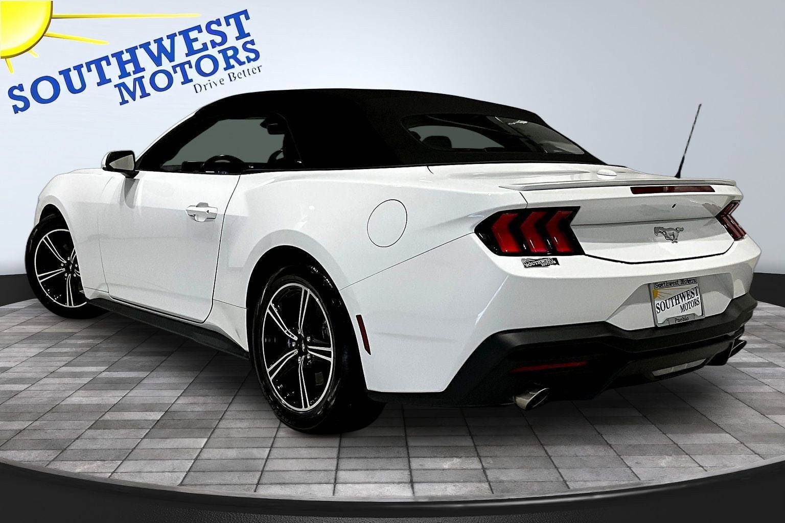 2025 Ford Mustang EcoBoost Premium