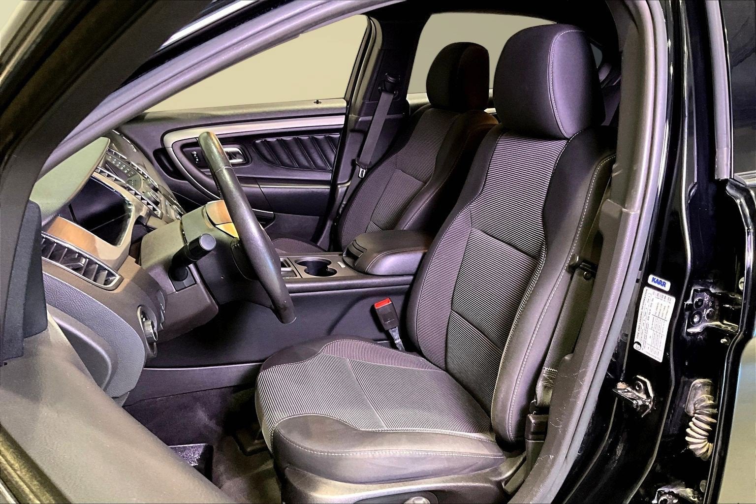 2018 Ford Taurus SEL