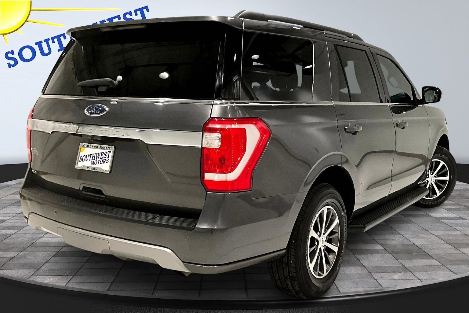 2021 Ford Expedition XLT