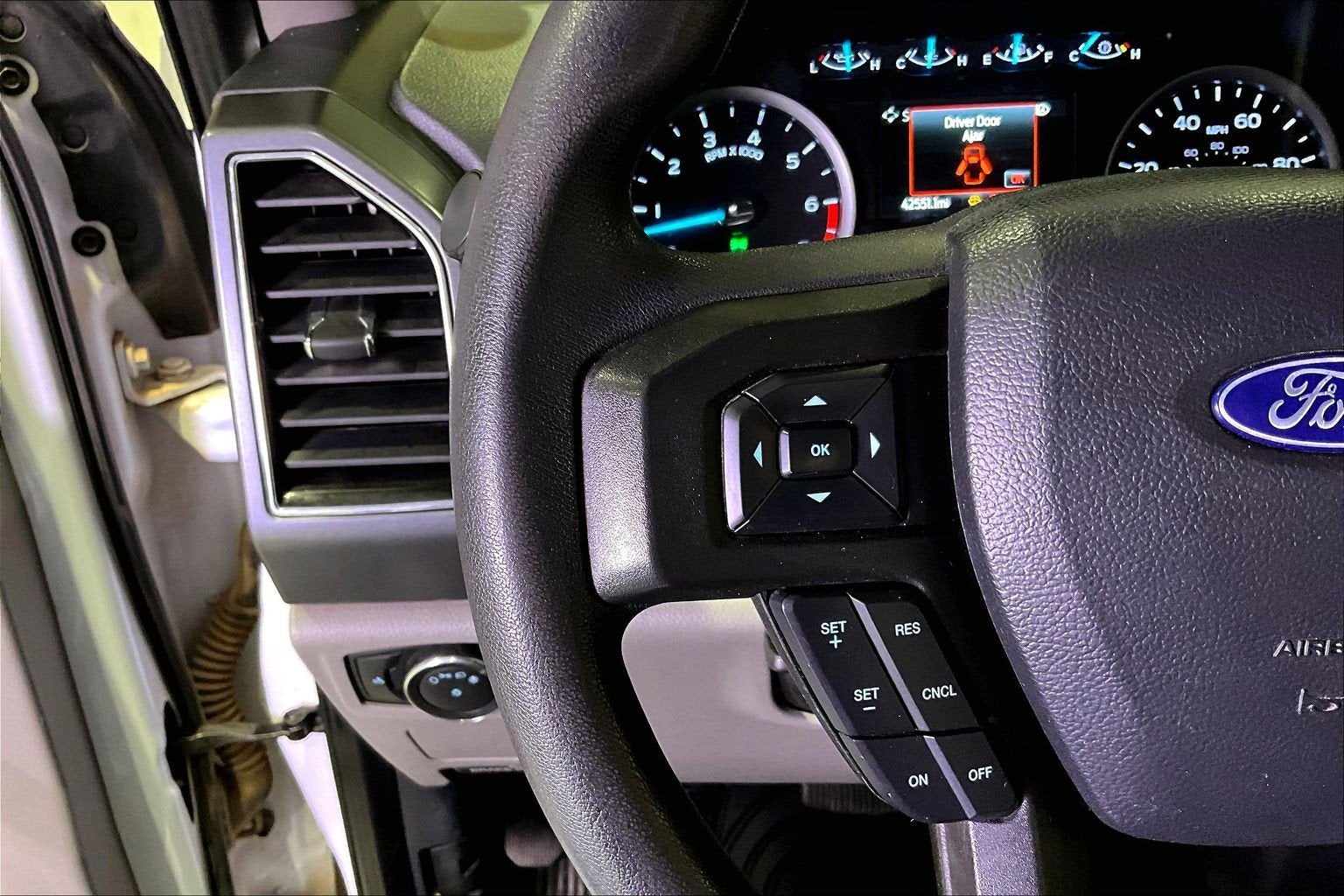 2022 Ford Super Duty F-250 SRW XLT