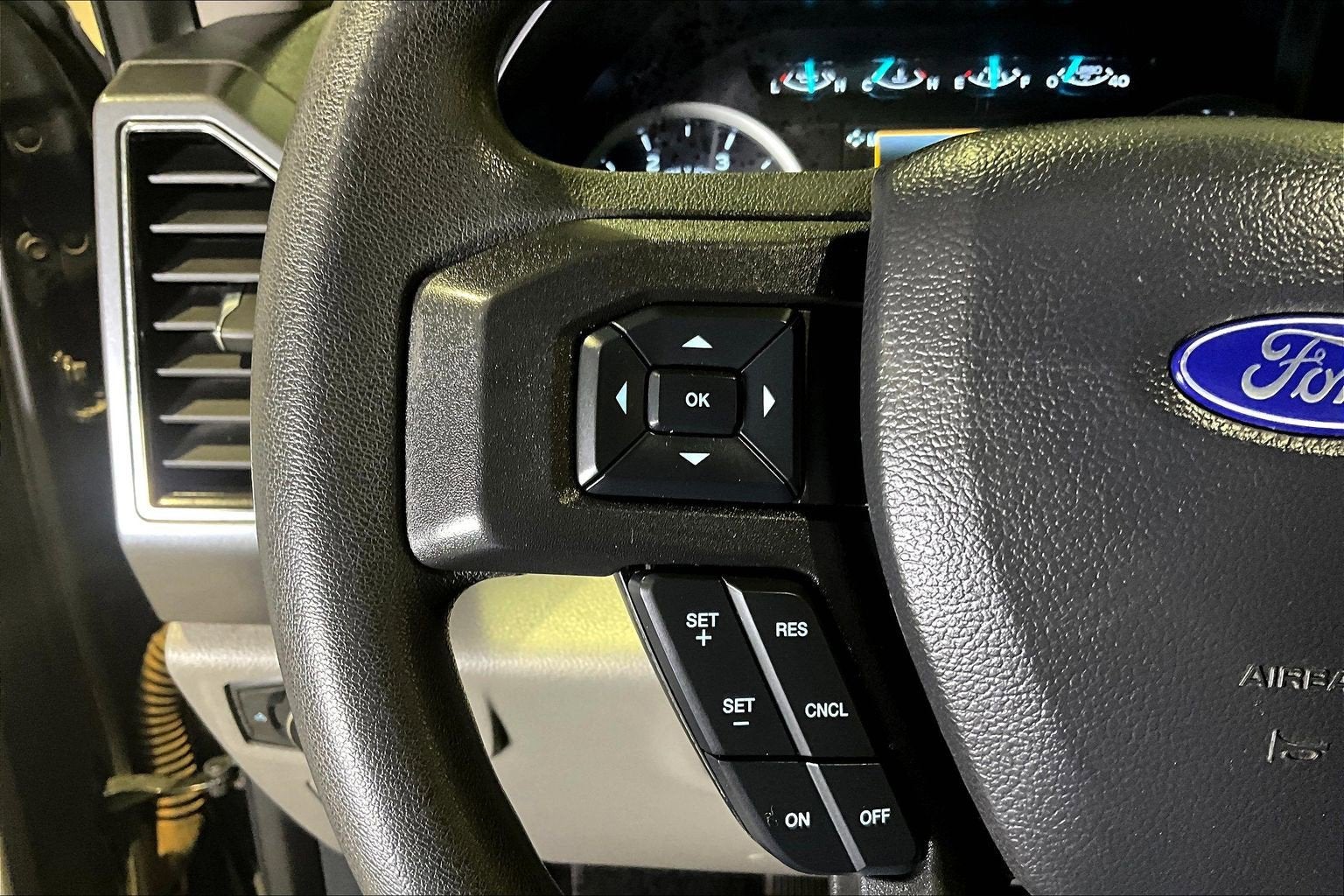 2022 Ford Super Duty F-250 SRW XLT