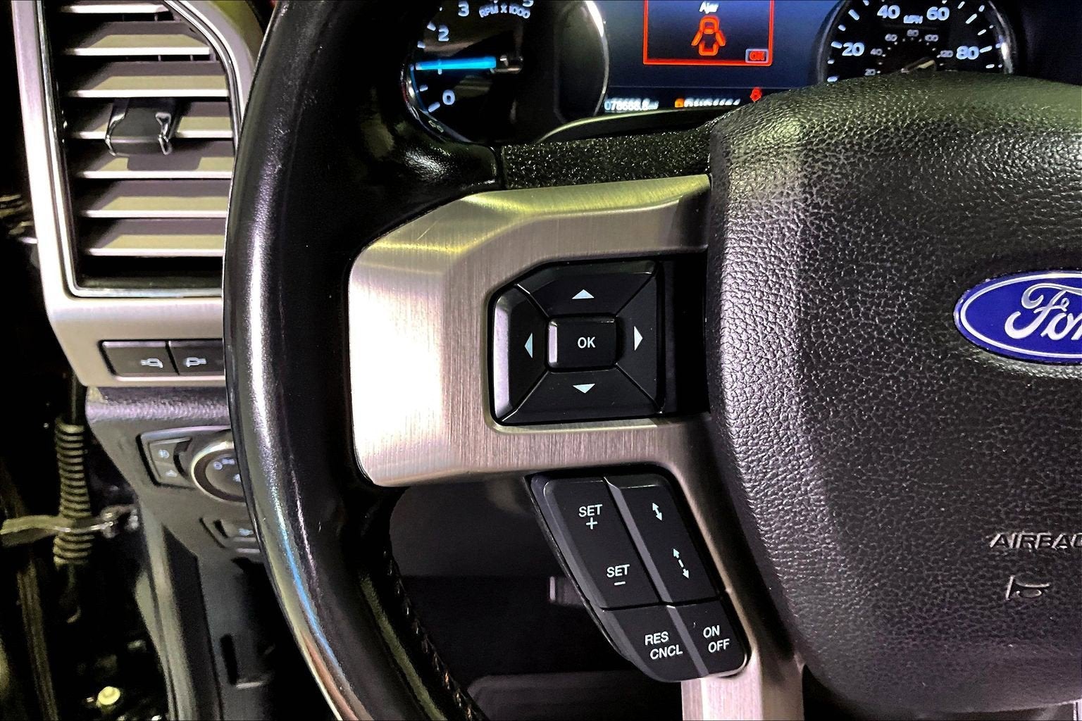 2019 Ford Super Duty F-250 SRW Platinum