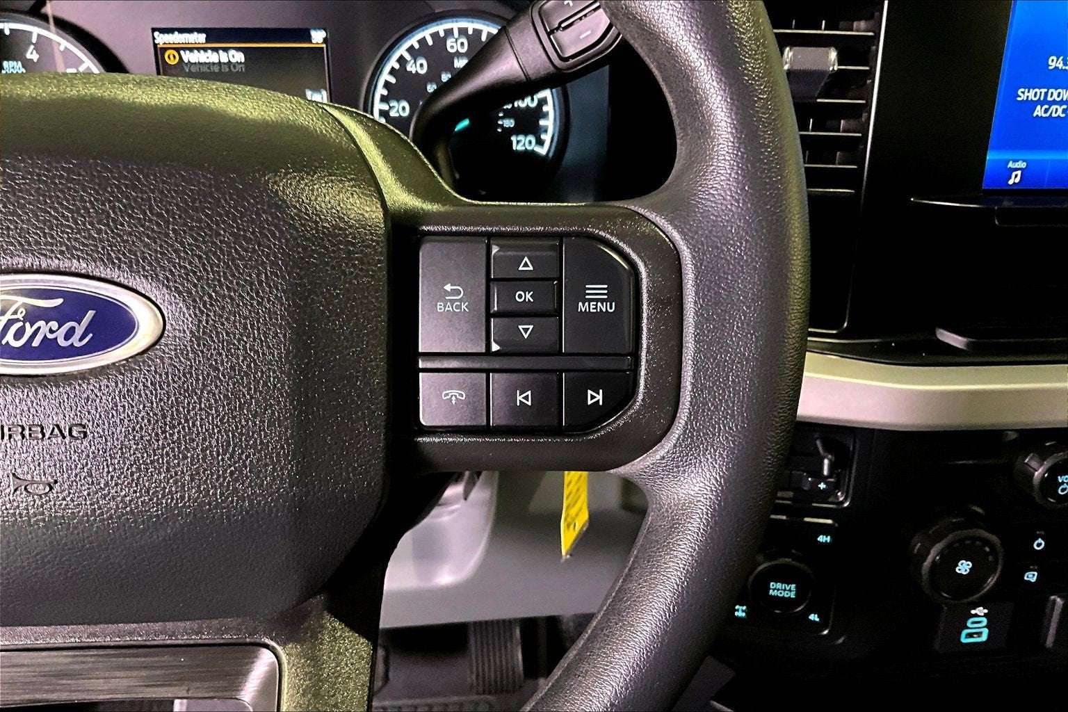 2024 Ford Super Duty F-350 SRW XLT