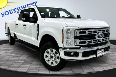 2024 Ford Super Duty F-350 SRW XLT