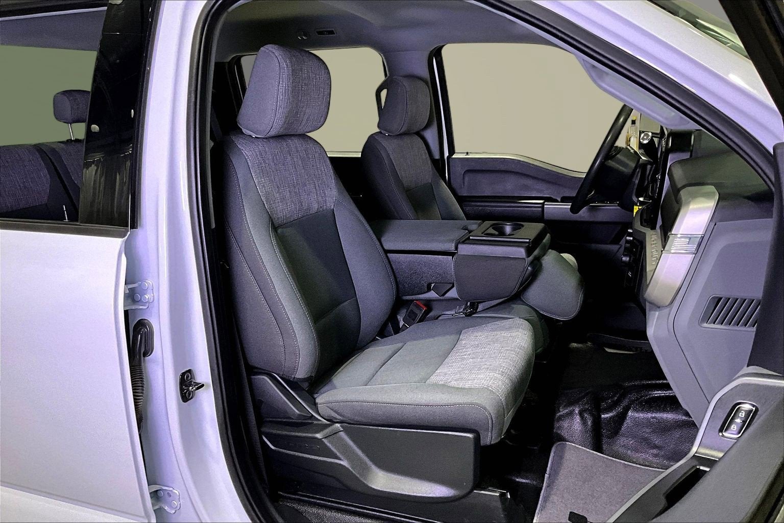 2024 Ford Super Duty F-350 SRW XLT