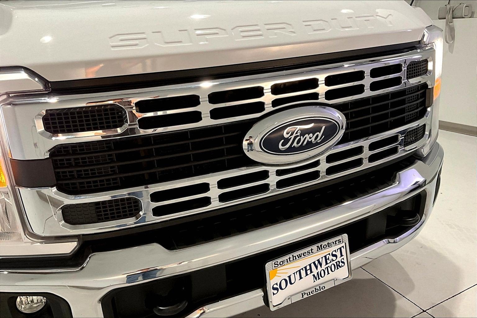 2024 Ford Super Duty F-350 SRW XLT