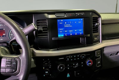 2024 Ford Super Duty F-350 SRW XLT