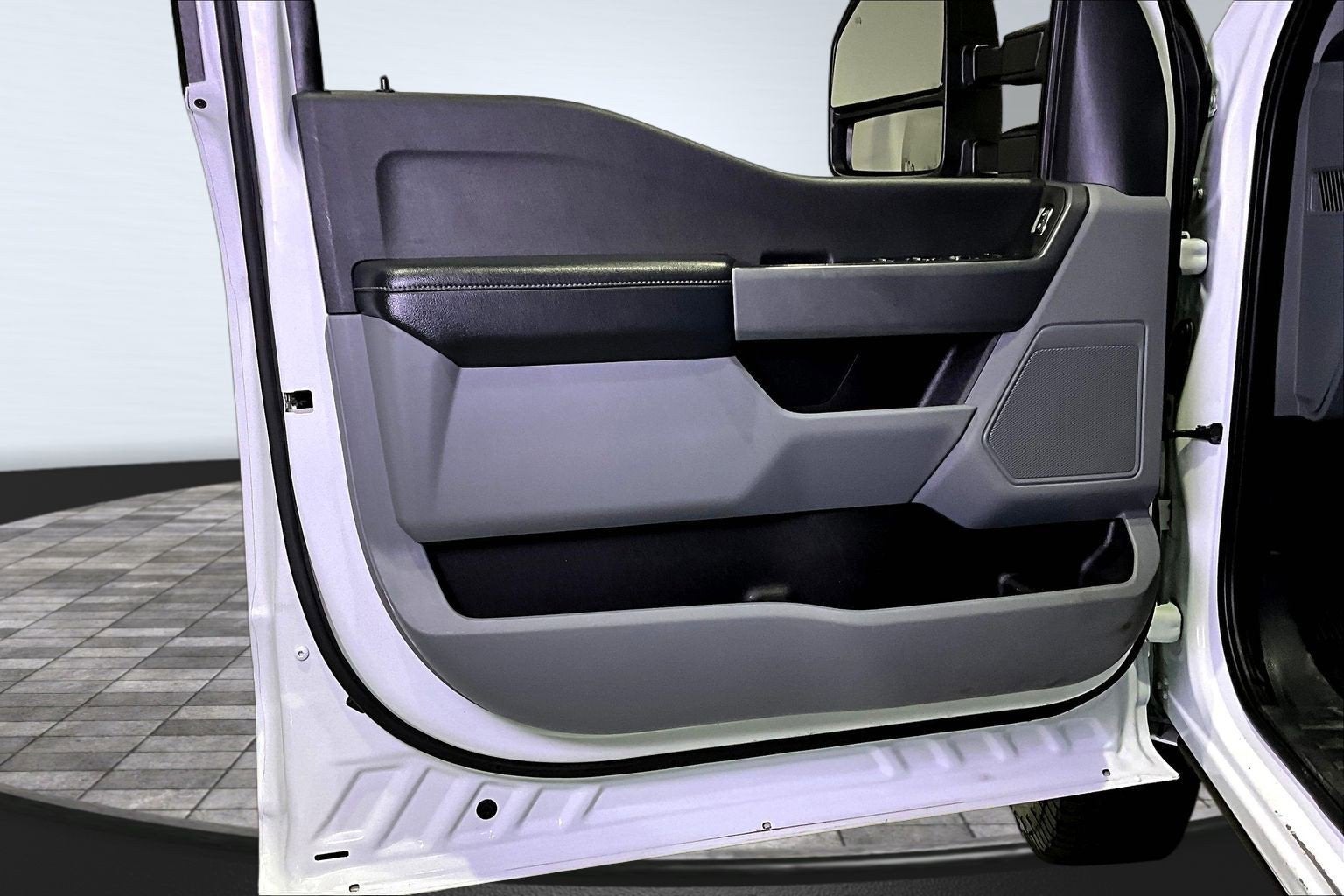 2024 Ford Super Duty F-350 SRW XLT