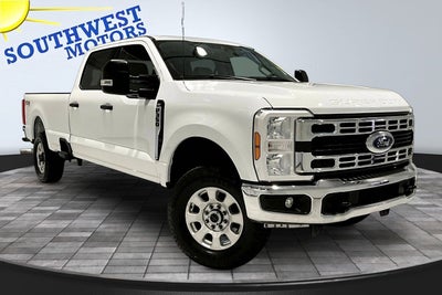 2024 Ford Super Duty F-350 SRW XLT