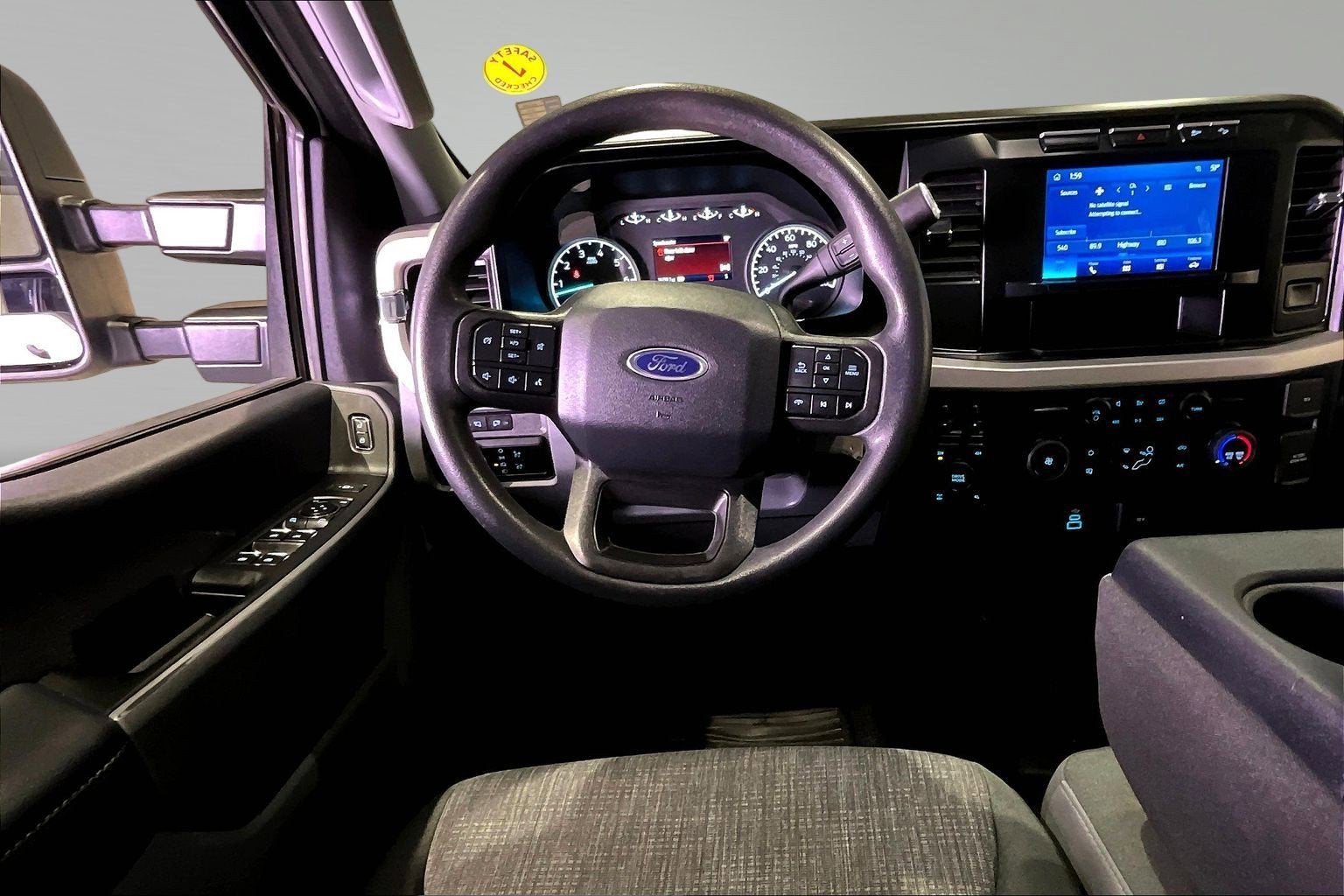 2024 Ford Super Duty F-350 SRW XLT