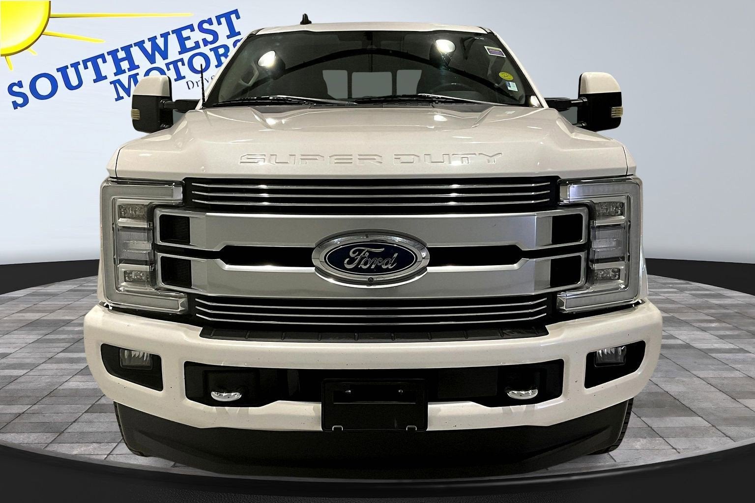 2019 Ford Super Duty F-350 SRW Limited