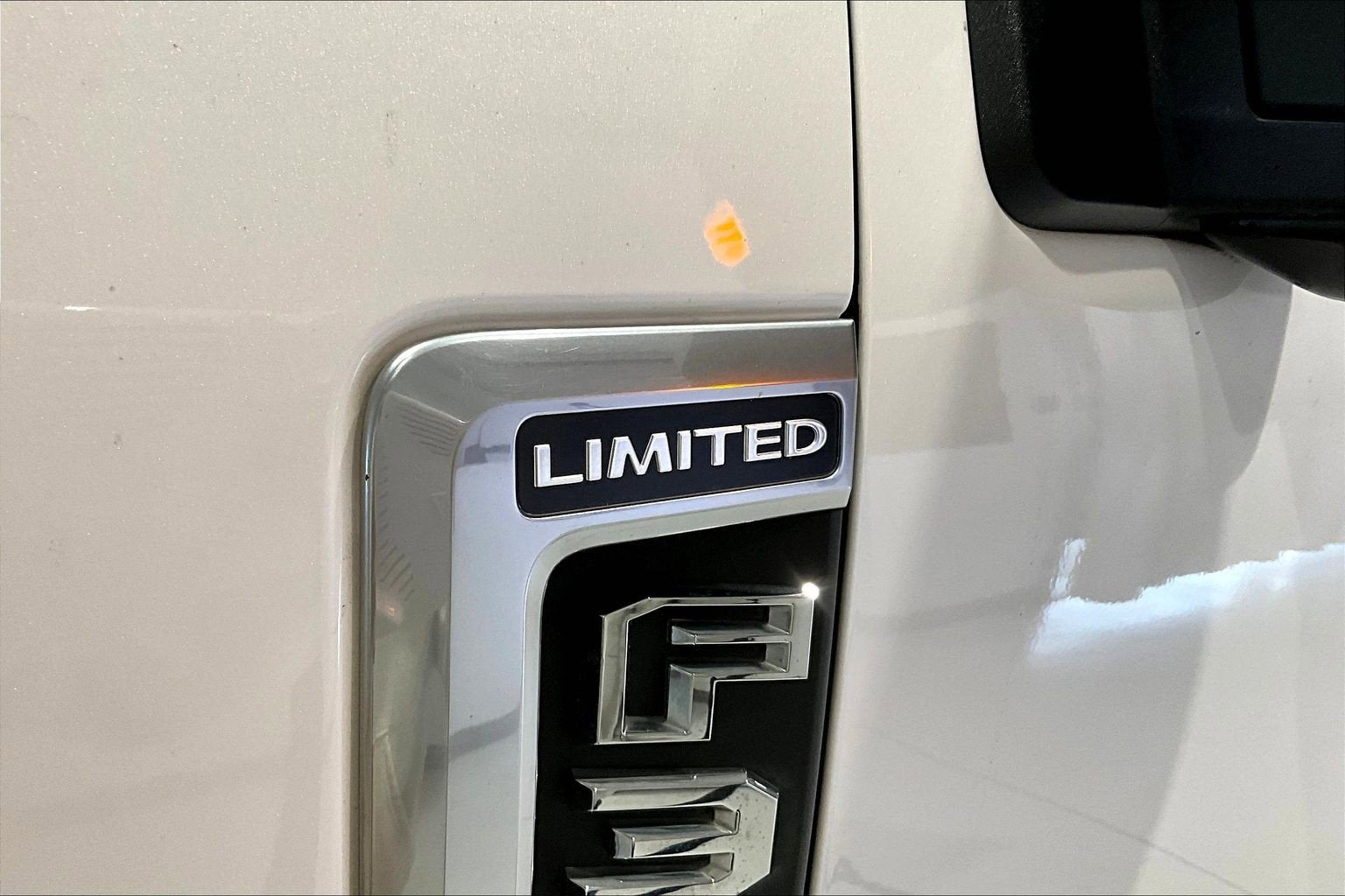 2019 Ford Super Duty F-350 SRW Limited