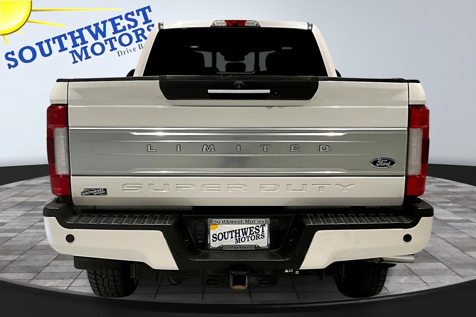 2019 Ford Super Duty F-350 SRW Limited