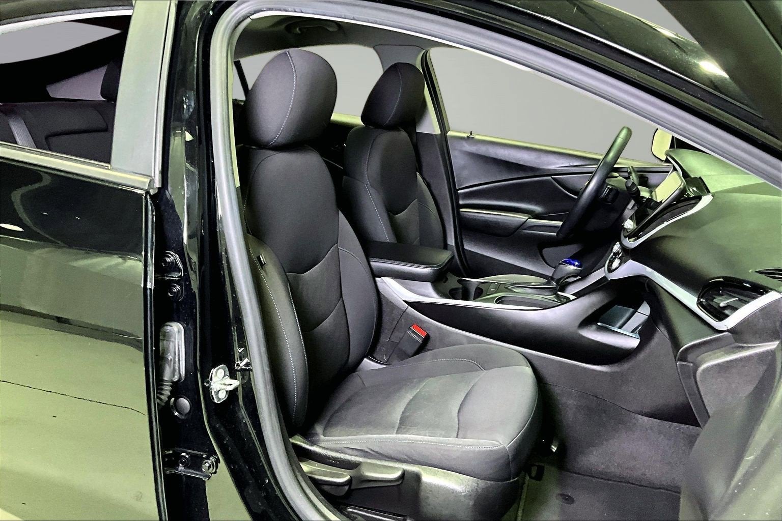 2018 Chevrolet Volt LT