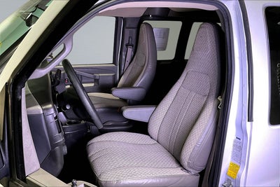 2023 Chevrolet Express Passenger LS