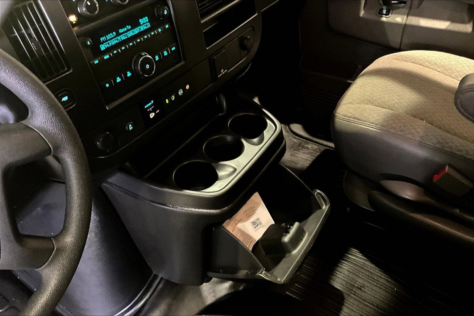 2023 Chevrolet Express Passenger LS