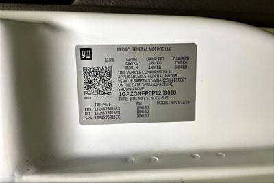 2023 Chevrolet Express Passenger LS