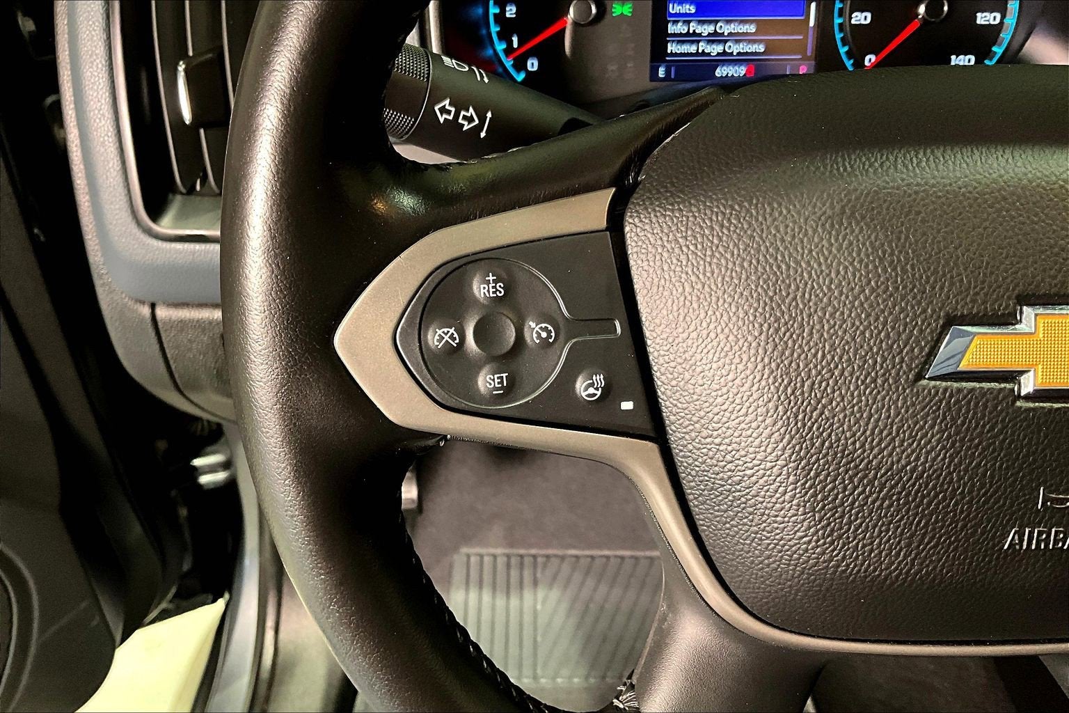 2022 Chevrolet Colorado 2WD Z71