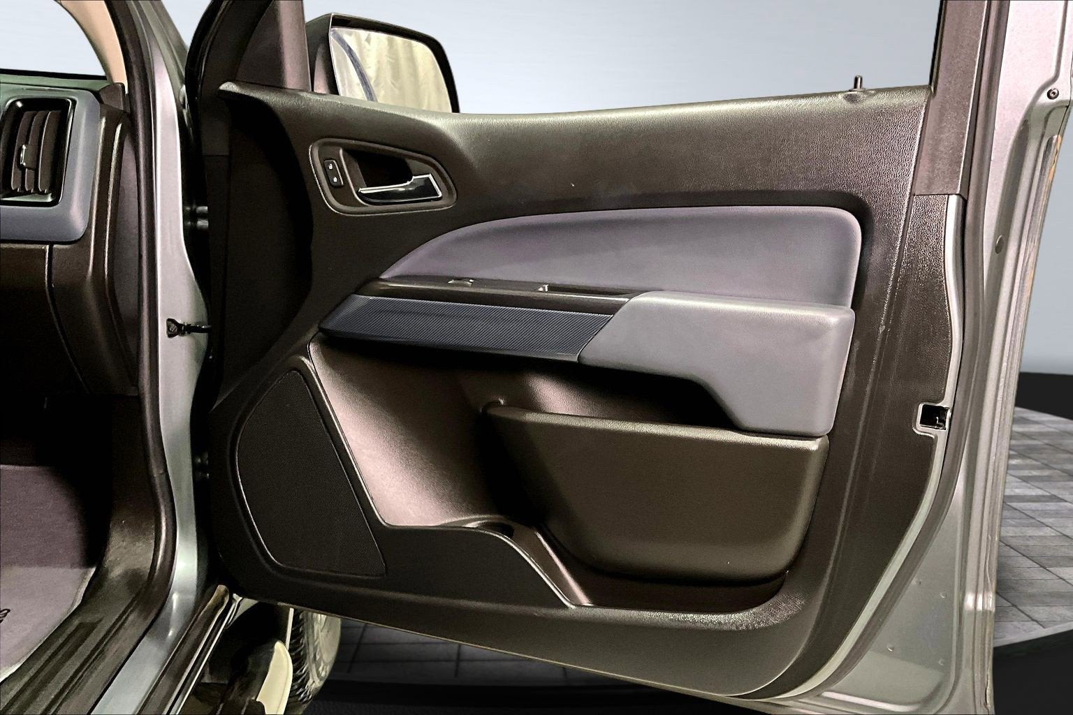 2022 Chevrolet Colorado 2WD Z71