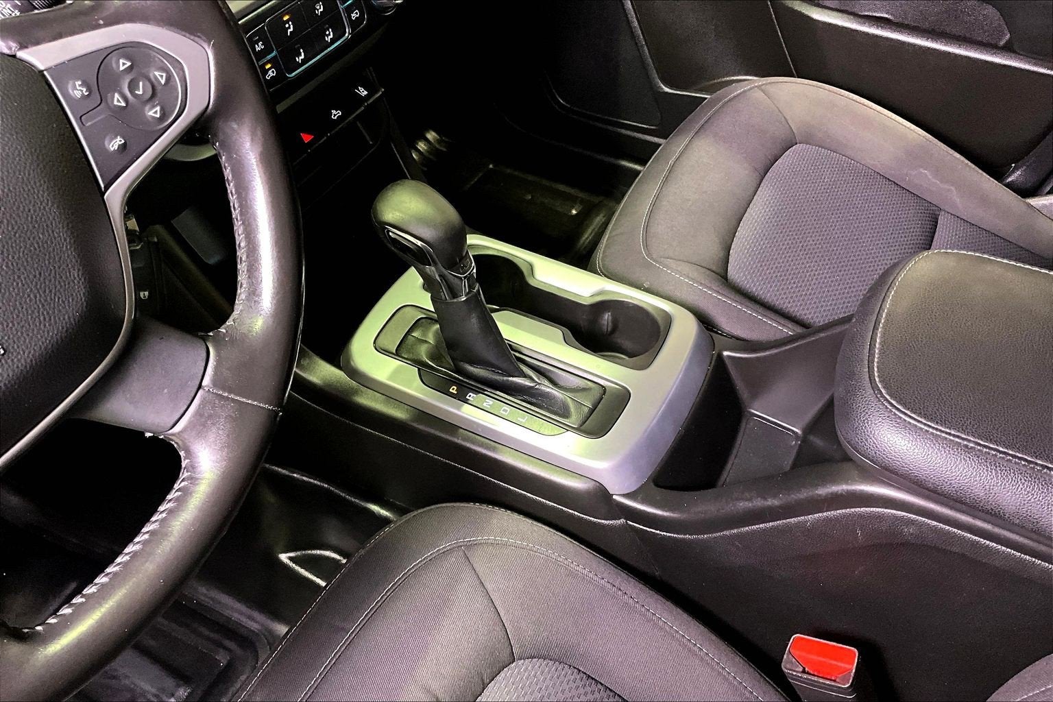 2022 Chevrolet Colorado 2WD LT