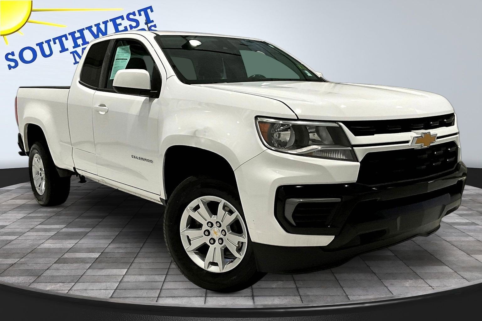 2022 Chevrolet Colorado 2WD LT