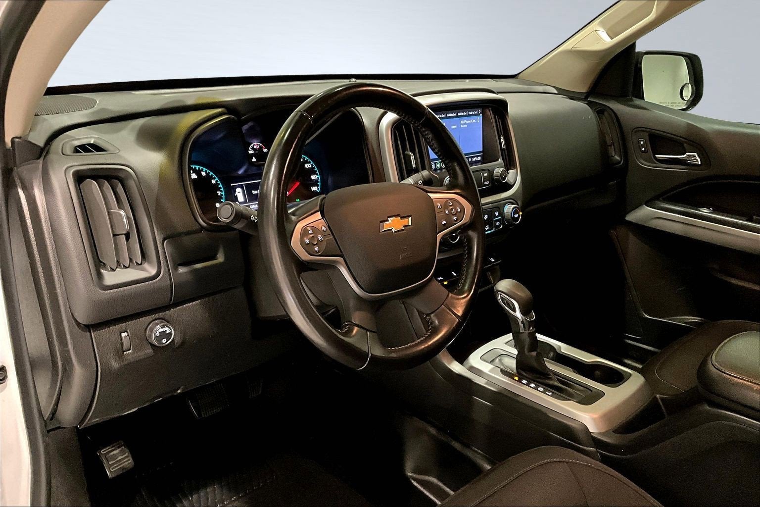 2022 Chevrolet Colorado 2WD LT