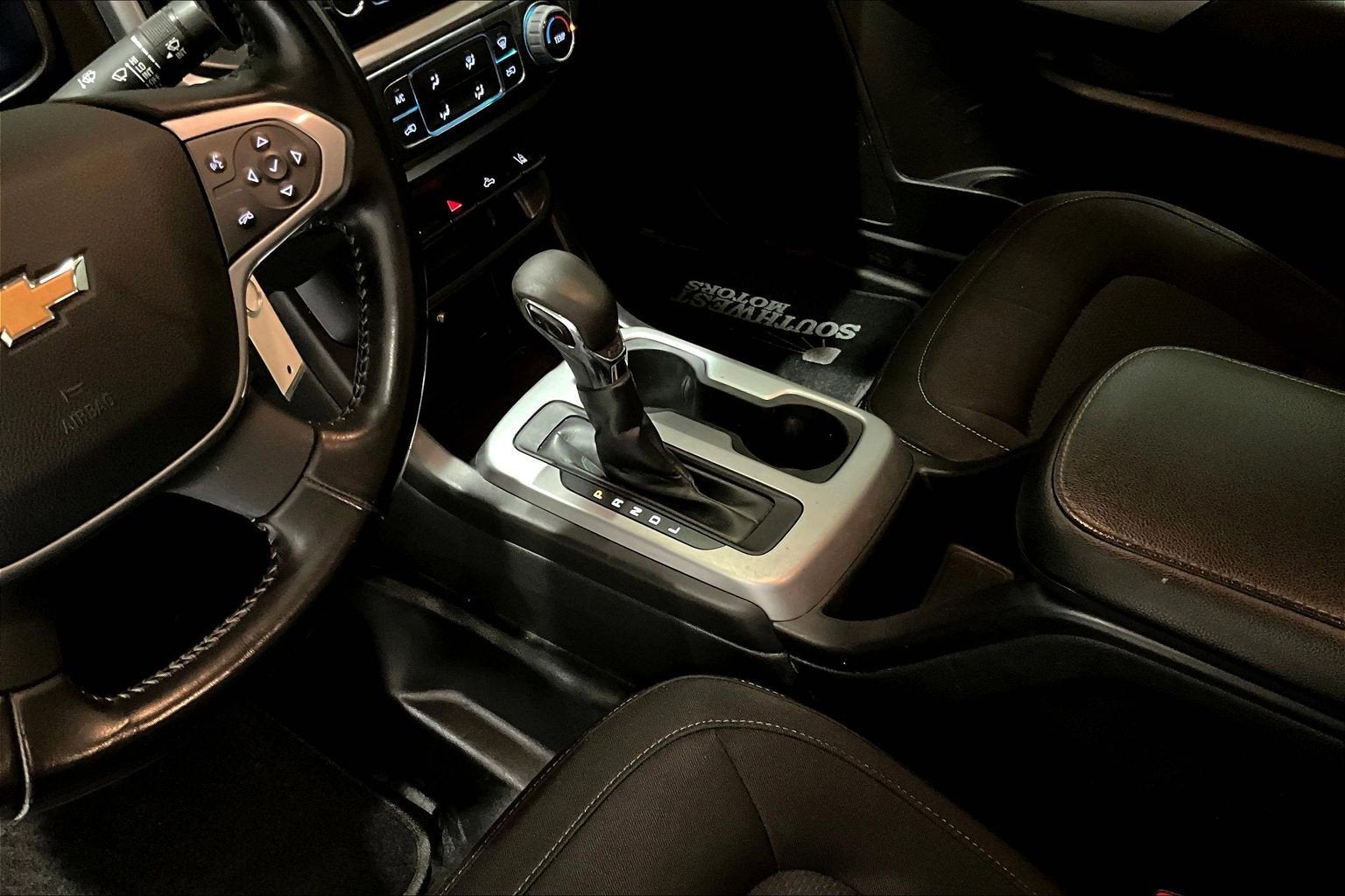 2022 Chevrolet Colorado 2WD LT