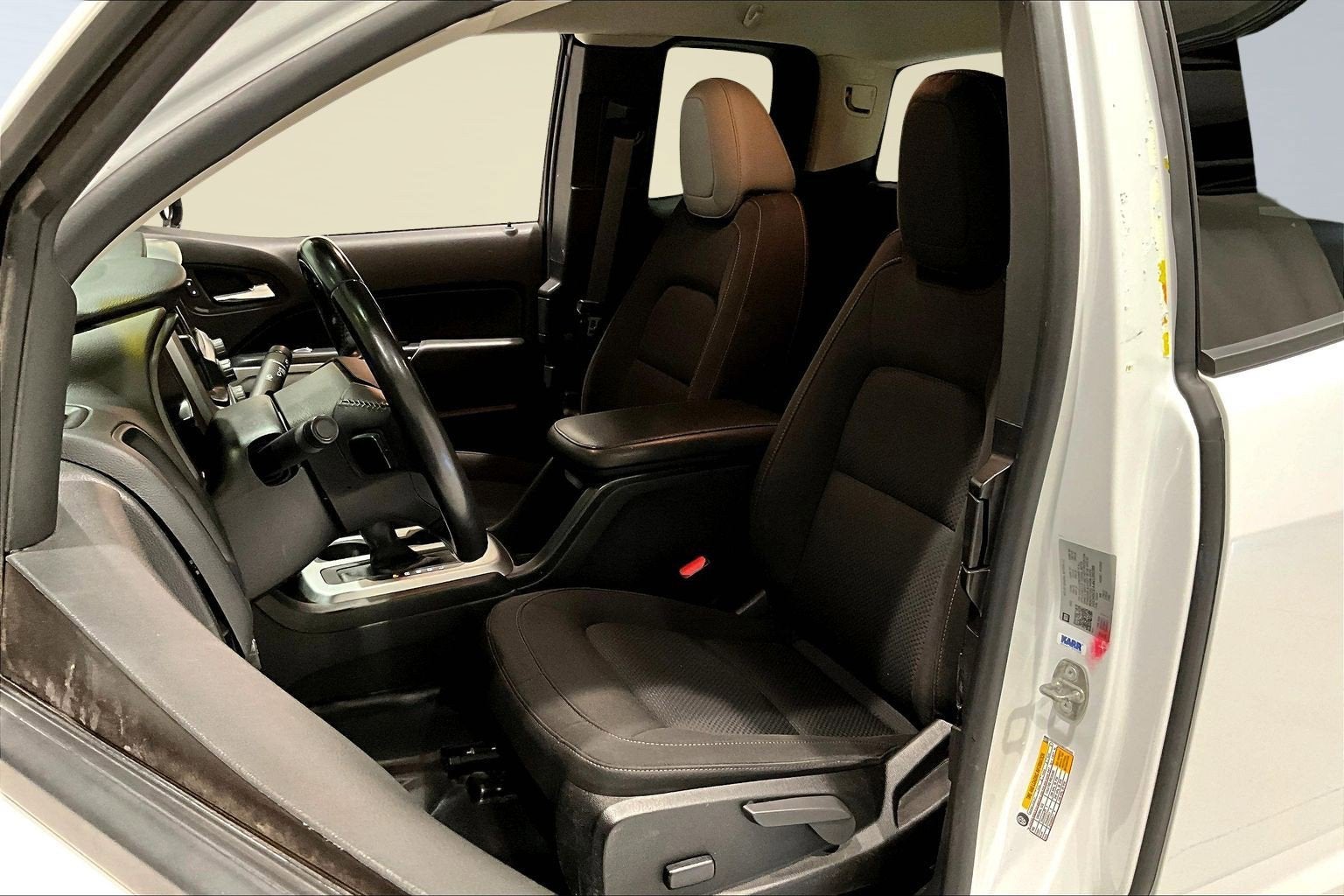 2022 Chevrolet Colorado 2WD LT