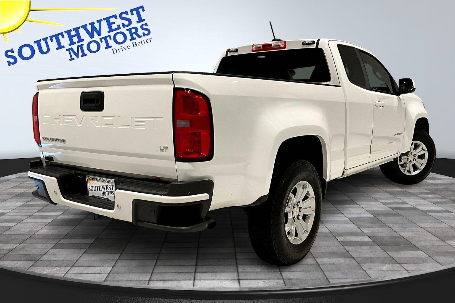 2022 Chevrolet Colorado 2WD LT