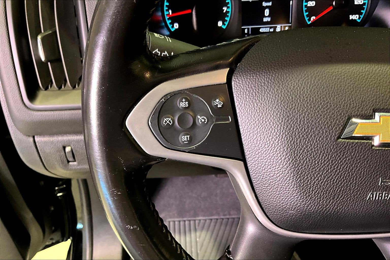 2022 Chevrolet Colorado 2WD LT