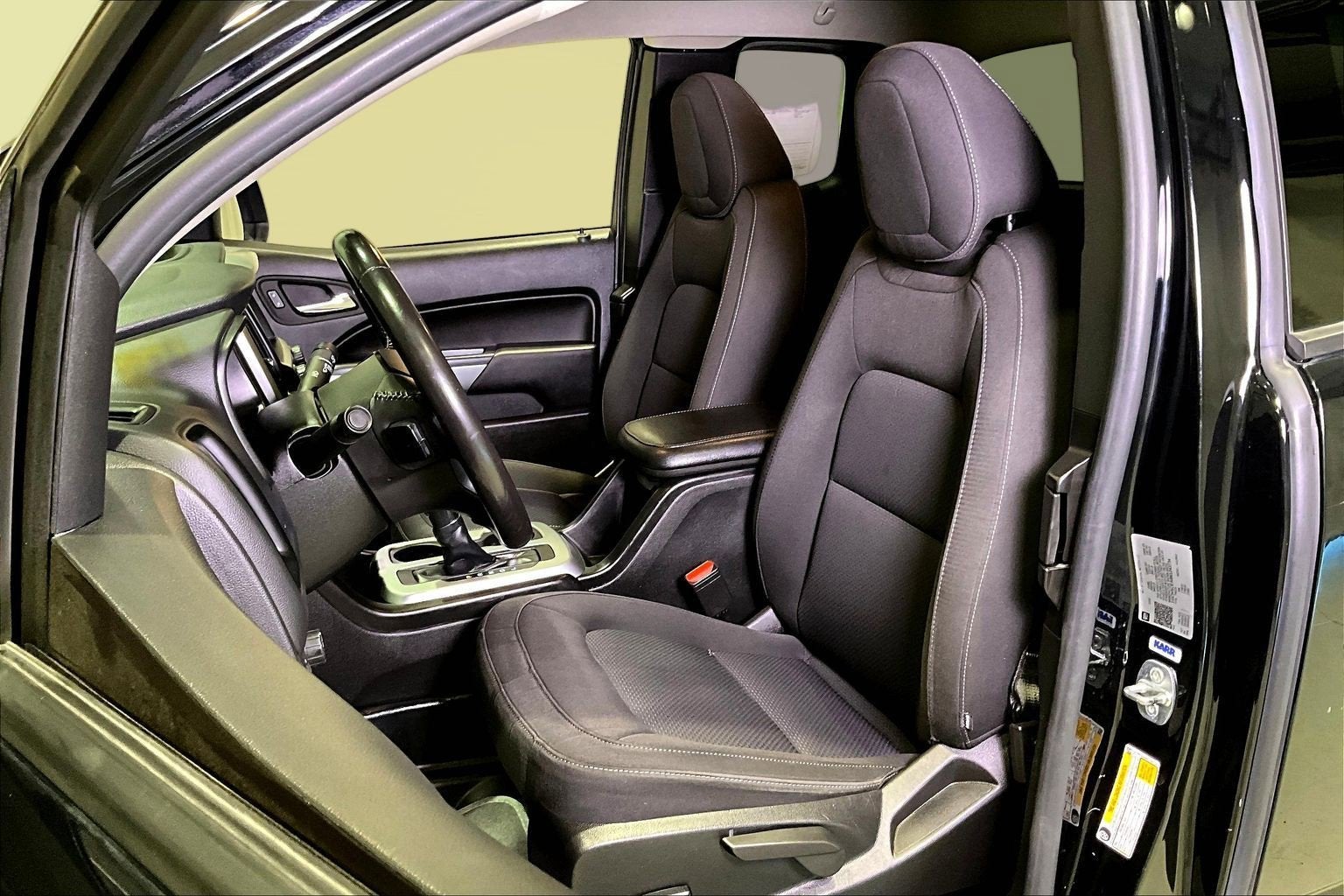 2022 Chevrolet Colorado 2WD LT