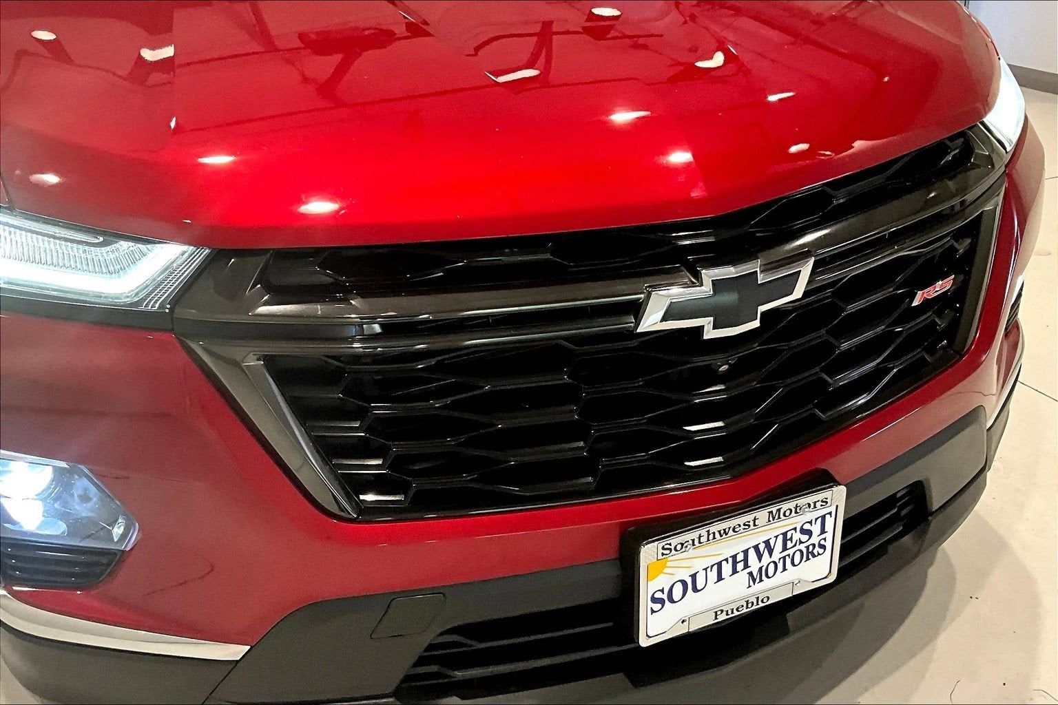 2023 Chevrolet Traverse RS