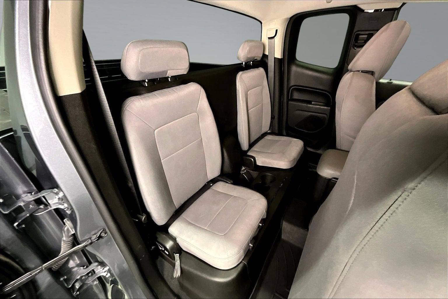 2022 GMC Canyon 4WD Elevation Standard