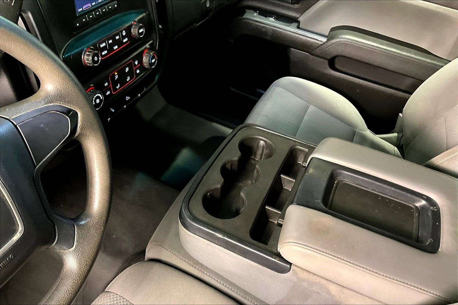 2016 GMC Sierra 1500 2WD Reg Cab 133.0"