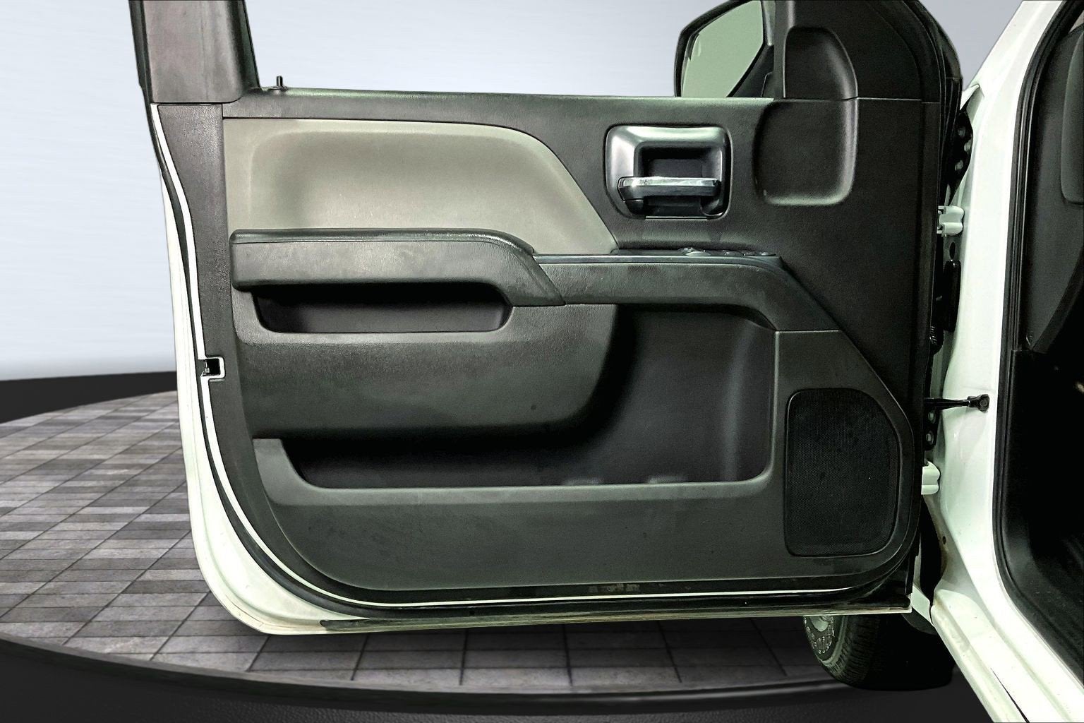 2016 GMC Sierra 1500 2WD Reg Cab 133.0"