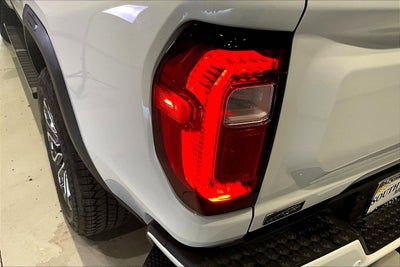 2023 GMC Canyon 4WD Denali