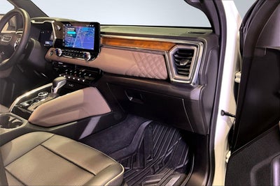 2023 GMC Canyon 4WD Denali