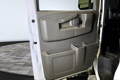 2024 GMC Savana Cargo Van RWD 2500 135