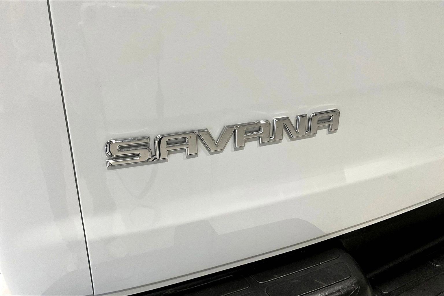 2024 GMC Savana Cargo Van RWD 2500 135