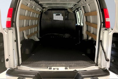 2024 GMC Savana Cargo Van RWD 2500 135
