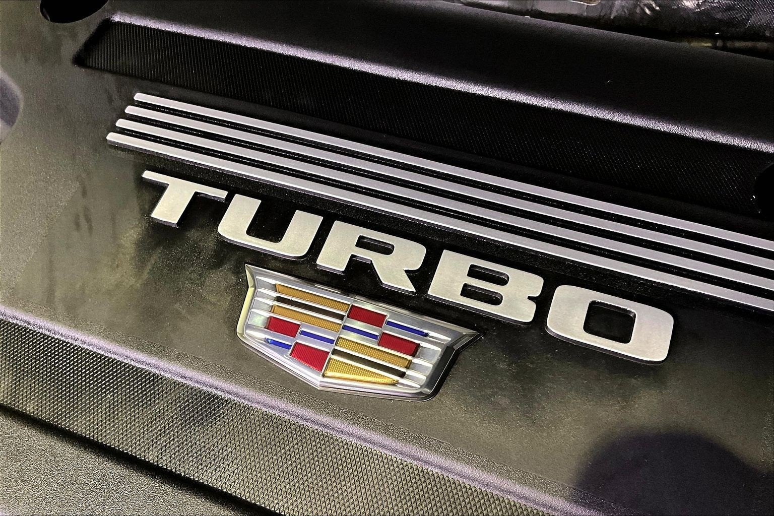 2024 Cadillac XT4 AWD Premium Luxury