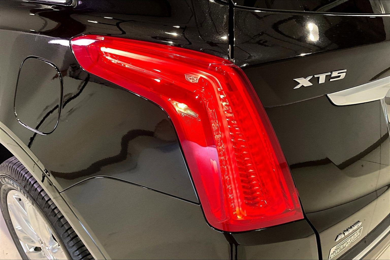 2019 Cadillac XT5 Platinum AWD