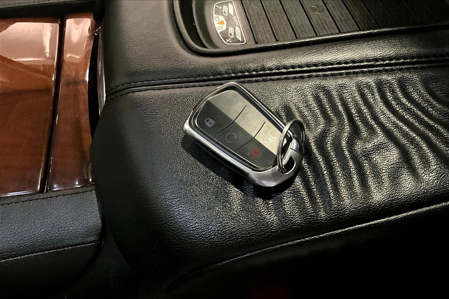 2018 Cadillac Escalade Luxury