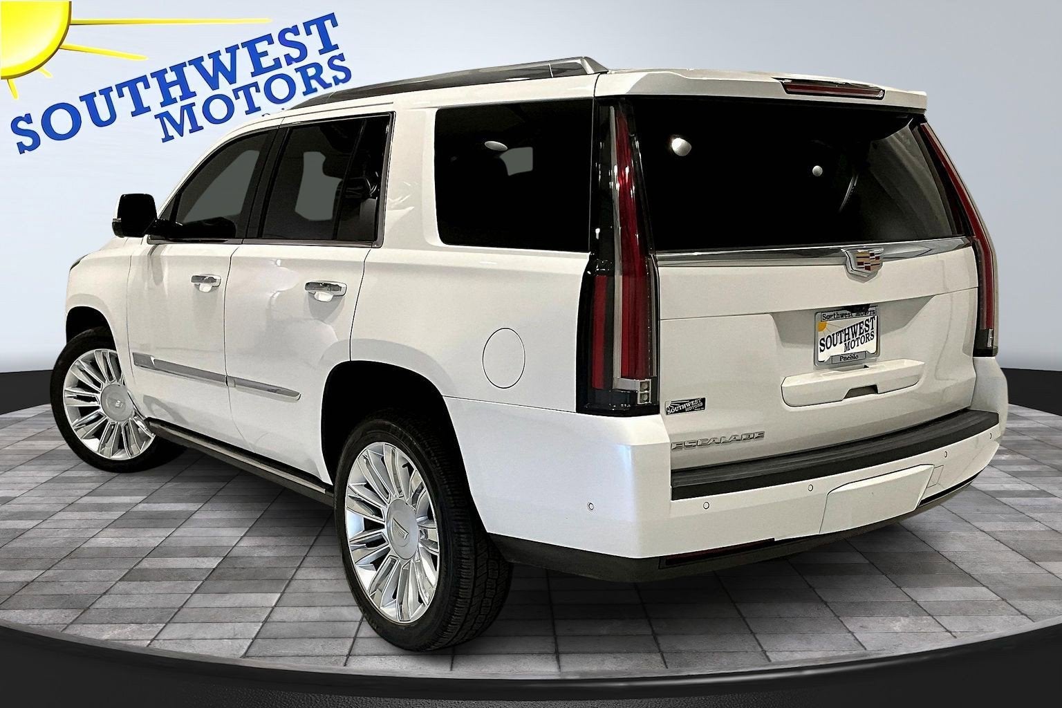2020 Cadillac Escalade Platinum